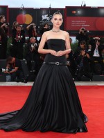 أندريا كريستيا في مهرجان فينيسيا السينمائي 2026 ، Andrea Cristea (مصدر الصورة:Aurore Marechal/Getty Images)