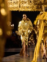 سان لوران Saint Laurent  لصيف 2027- مصدر الصورة Launchmetrics/Spotlight ©