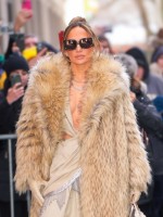 جينيفر لوبيز Jennifer Lopez في مدينة نيويورك -(مصدر الصورة Gotham/GC Images)