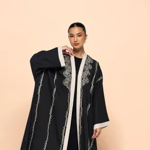 عباية من Des Farah - الصورة من حساب الماركة على إنستغرام