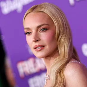 ليندسي لوهان في لوس أنجلوس ( Lindsay Lohan in Los Angeles ). مصدر الصورة:VALERIE MACON / AFP