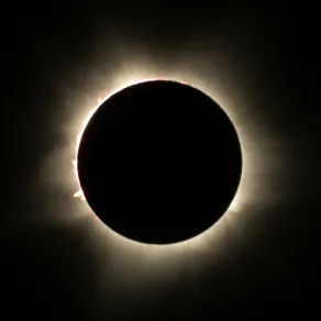 كسوف كلي للشمس بالأقصر  يشاهد في هذا الموعد - الصورة تعبيرية من pexels by eclipse chasers