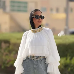 مدونة الموضة أماني فوزي- الصورة من حسابها على إنستغرام
