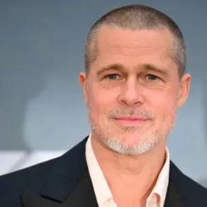 براد بيت في نيويورك (Brad Pitt in New York). مصدر الصورة: ANGELA WEISS / AFP