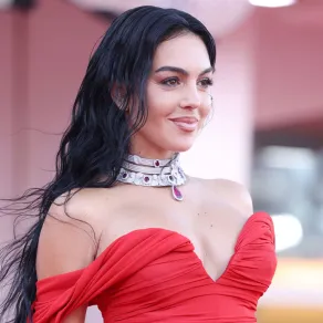 جورجينا رودريغيز Georgina Rodríguez