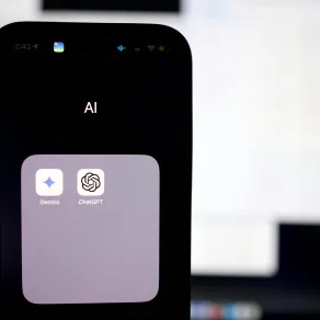 بعد أيام من تحذيرات الرئيس التنفيذي لشركة open ai.. محادثاتك الشخصية مع ChatGPT على جوجل – الصورة من unsplash by solen feyissa