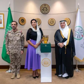 الأميرة ريما بنت بندر بن سلطان بن عبدالعزيز خلال زيارة الملحقية العسكرية السعودية في واشنطن - الصورة من موقع وزارة الدفاع السعودية
