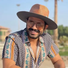 عبد الله بوشهري - الصورة من صفحته على إنستغرام