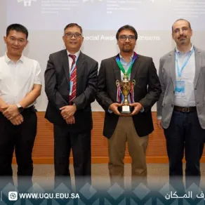 ممثلو جامعة أم القرى في مسابقة AIREA العالمية للذكاء الاصطناعي في التعليم 2025 