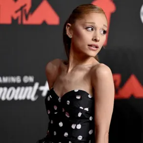 أريانا غراندي Ariana Grande من حفل توزيع جوائز إم تي في للفيديو الموسيقي 2025. مصدر الصورة: Noam Galai/Getty Images for MTV/AFP