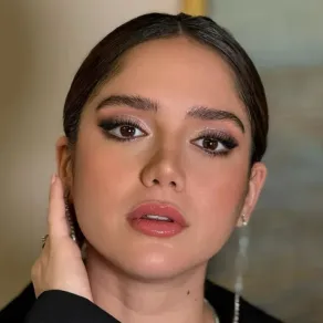 رنا رئيس- الصورة عبر حسابها بالفيسبوك