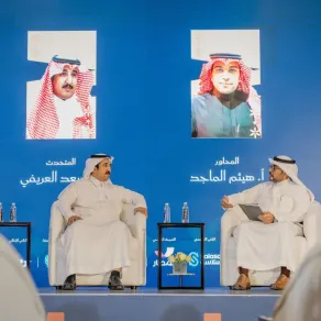  الدكتور سعد العريفيّ خلال ندوة بعنوان "قراءة في التّاريخ الوطني للمملكة: من التّأسيس إلى الرُّؤية" ضمن فعاليات معرض الرّياض الدّولي للكتاب 2025