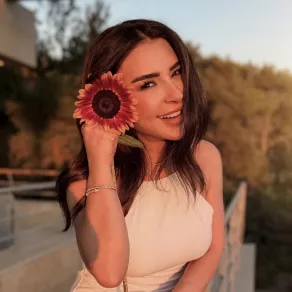 ماغي بو غصن- الصورة من حسابها على إنستغرام