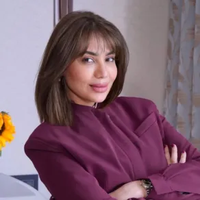 لبنى عبد العزيز- الصورة من حسابها على إنستغرام