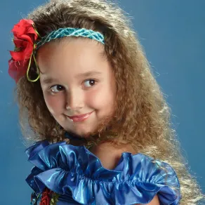 أسماء بنات من شخصيات كرتونية صورة أميرة في ديزني