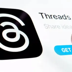 تطبيق ثريدز - الصورة من Shutterstock إطلاق ميزة أرشفة المنشورات على ثريدز لتعزيز تجربة المستخدم