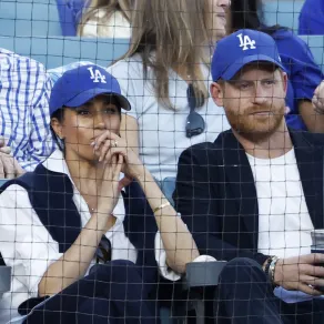 الأمير هاري وميغان ماركل في لوس أنجلوس (Prince Harry and Meghan in Los Angeles). مصدر الصورة:RONALD MARTINEZ / GETTY IMAGES NORTH AMERICA / Getty Images via AFP الأمير هاري وميغان ماركل في لوس أنجلوس (Prince Harry and Meghan in Los Angeles). مصدر الصورة:RONALD MARTINEZ / GETTY IMAGES NORTH AMERICA / Getty Images via AFP