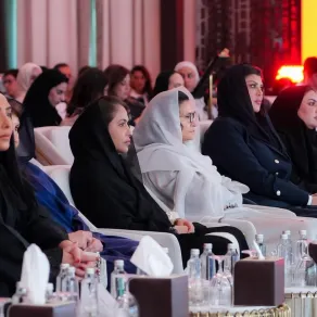 تمكين المرأة