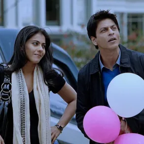 شاروخان وكاجول من فيلم My Name Is Khan- الصورة من موقع IMDB شاروخان وكاجول من فيلم My Name Is Khan- الصورة من موقع IMDB