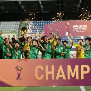 المنتخب السعودي بطلًا لكأس اتحاد غرب آسيا تحت 17 عامًا - الصورة من حساب اتحاد غرب آسيا لكرة القدم على منصة إكس المنتخب السعودي بطلًا لكأس اتحاد غرب آسيا تحت 17 عامًا