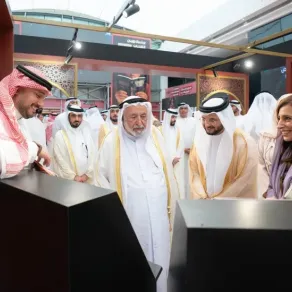 حاكم الشارقة يشهد إطلاق مجموعة كلمات "دار سراب". الصورة من مكتب الشارقة الإعلامي