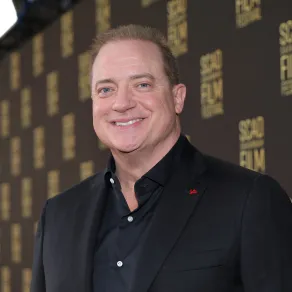 بريندان فريزر في الدورة 28 من مهرجان سافانا السينمائي
Brendan Fraser attends the 28th SCAD Savannah Film Festival Dia Dipasupil/Getty Images for SCAD/AFP (Photo by Dia Dipasupil / GETTY IMAGES NORTH AMERICA / Getty Images via AFP) Brendan Fraser attends the 28th SCAD Savannah Film Festival Dia Dipasupil/Getty Images for SCAD/AFP (Photo by Dia Dipasupil / GETTY IMAGES NORTH AMERICA / Getty Images via AFP)