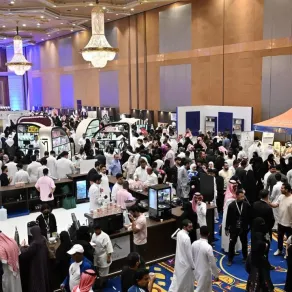  المعرض شهد عددًا من ورش العمل والمسابقات والجلسات الحوارية التي قدّمها مختصون في فنون تحضير القهوة وصناعة الشوكولاتة