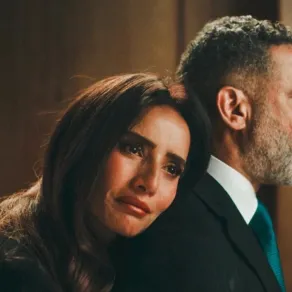 زينة ومحمد فراج في ورد وشوكولاتة - الصورة من الشركة المنتجة زينة ومحمد فراج في ورد وشوكولاتة - الصورة من الشركة المنتجة