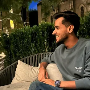 عايض -الصورة من  حسابه على إنستغرام