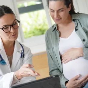 صورة لامراة حامل