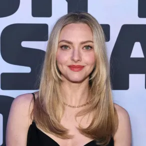 أماندا سيفريد Amanda Seyfried (مصدر الصورة: Theo Wargo / GETTY IMAGES NORTH AMERICA / Getty Images via AFP) أماندا سيفريد Amanda Seyfried
