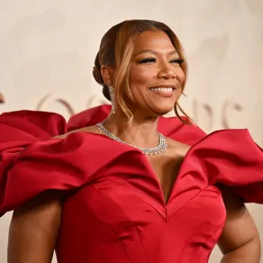كوين لطيفة في كاليفورنيا (Queen Latifah in California). مصدر الصورة: ANGELA WEISS / AFP كوين لطيفة في كاليفورنيا (Queen Latifah in California). مصدر الصورة: ANGELA WEISS / AFP