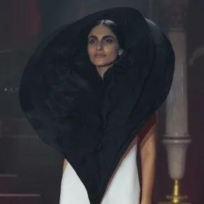 ستيفان رولان Stephane Rolland- الصورة من Launchmetrics/Spotlight © ستيفان رولان Stephane Rolland- الصورة من Launchmetrics/Spotlight ©