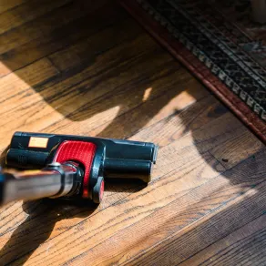 مكنسة كهربائية حديثة