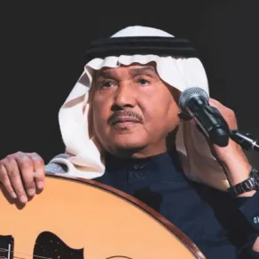 محمد عبده- الصورة من المركز الاعلامي لـ روتانا