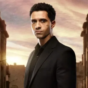 عصام عمر على الملصق الدعائي لبطل العالم- الصورة من المركز الإعلامي للمسلسل