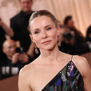 كريستن بيل في كاليفورنيا ( Kristen Bell in California ). مصدر الصورة: Michael Tran / AFP