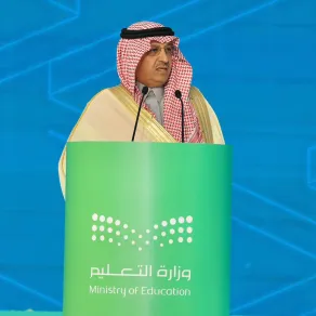  وزير التعليم السعودي يوسف بن عبدالله البنيان خلال كلمته في منتدى الاستثمار في التعليم والتدريب - الصورة من حساب وزارة التعليم السعودية على إكس