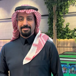 خالد صقر- الصورة خاصة بسيدتي من تصوير زكية البلوشي