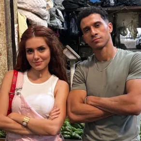 عصام عمر مع جيهان الشماشرجي من مسلسل "بطل العالم" - الصورة من حساب عصام على فيسبوك