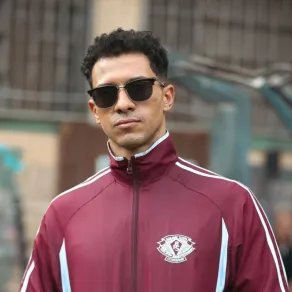 عصام عمر من كواليس بطل العالم- الصورة من حساب على إنستغرام عصام عمر من كواليس بطل العالم- الصورة من حساب على إنستغرام