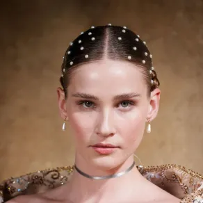 من عرض زهير مراد Zuhair Murad- الصورة من Launchmetrics/Spotlight© أسبوع الهوت كوتور