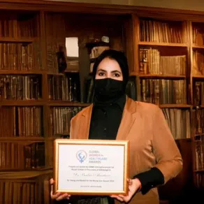 الدكتورة السعودية بدور بنت شباب المطيري الدكتورة السعودية بدور بنت شباب المطيري