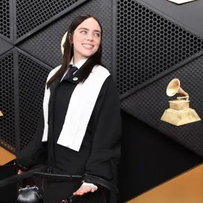 بيلي أيليش Billie Eilish  في حفل جوائز غرامي 2026- (مصدر الصورة Amy Sussman /Getty Images via AFP)
