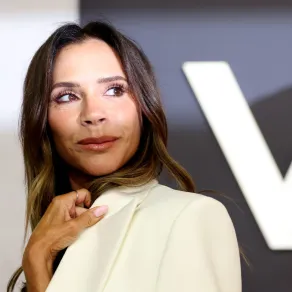 فيكتوريا بيكهام في لندن (Victoria Beckham in London). مصدر الصورة: Adrian Dennis / AFP