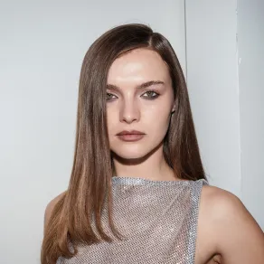 طريقة العناية بالشعر في رمضان 