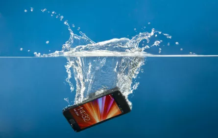 أسوأ ما يمكن أن يحدث لهاتفك!