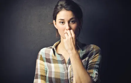 القلق: 5 حلول مضمونة لإيجاد السكون والهدوء