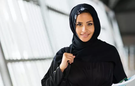 الإناث الأكثر زيارة لـ "معرض الرياض للكتاب"