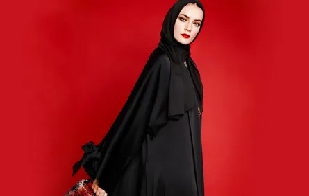 عبايات أنيقة ومميزة من كارولينا هيريرا لهذا الصيف